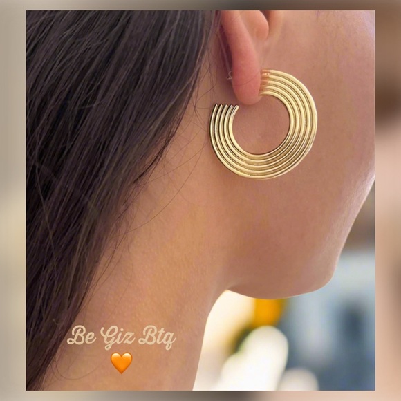 JENNIFER ZEUNER Authentic Camilla 14K-Gold-Plated Hoop Earrings NWT - Picture 2 of 8